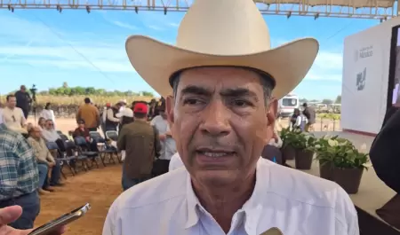 Juan Ochoa Valenzuela.