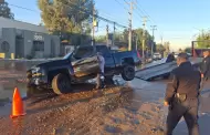 Conductor y su hija salen ilesos tras caer su auto a socav�n en el bulevar Garc�a Morales