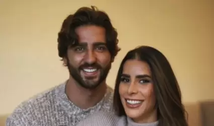 Luis "Potro" Caballero, Fernanda de la Mora