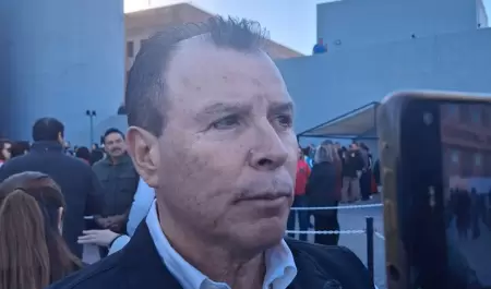 Carlos Ernesto Zatarain.