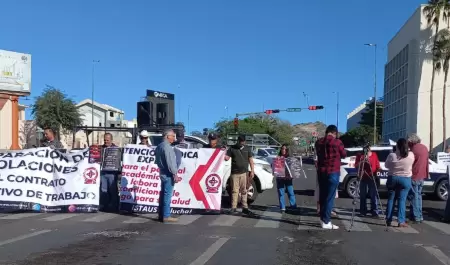 Acad�micos de la Unison