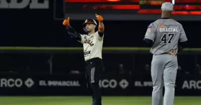 Naranjeros gana a Ca�eros el primer juego de la serie