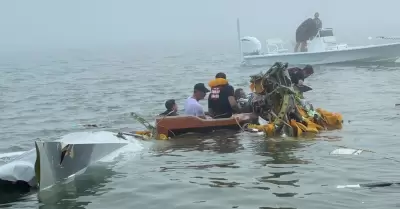 Rescate de personas que viajaban en aeronave de Semar