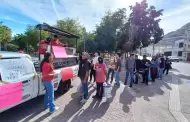 Generosidad en �poca navide�a: comparten alimentos y bebidas con asistentes al Parque Madero