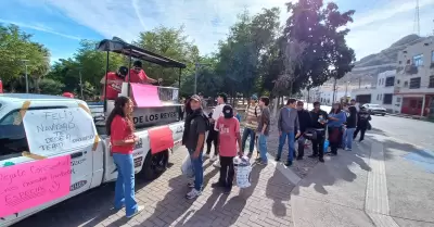 Comparten alimentos en el Parque Madero