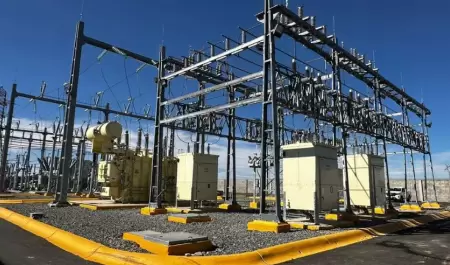 Infraestructura el�ctrica en Santa Ana, Sonora