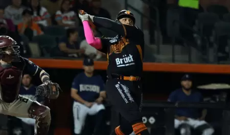 Naranjeros derrota a Tucson