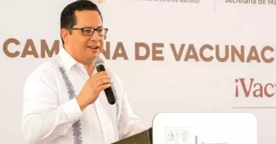 Jos� Luis Alom�a Zegarra