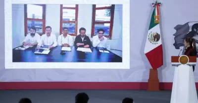 Claudia Sheinbaum y funcionarios del gobierno federal