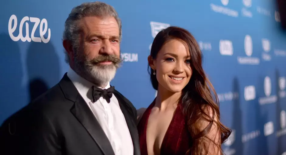 diciembre - mel gibson y rosalind ross