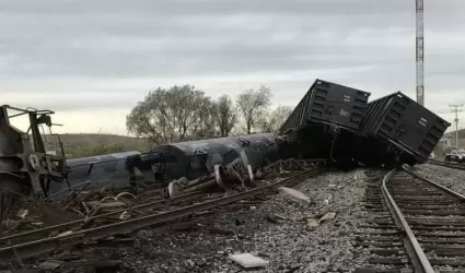Descarrila tren en Nogales