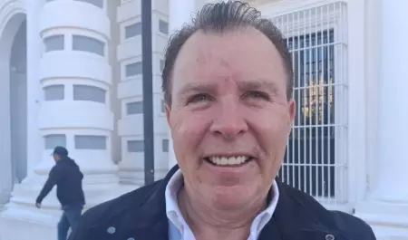 Carlos Ernesto Zatarain Gonz�lez