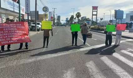 Bloqueo vial de comerciantes de Hermosillo