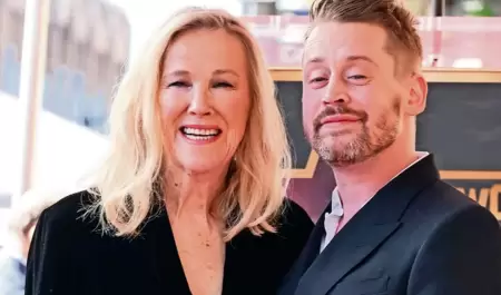 Macaulay Culkin y Catherine O'Hara