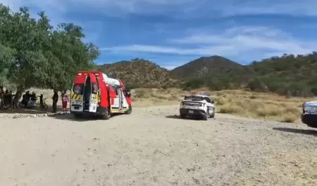 Buscan a persona en el cerro del Bachoco