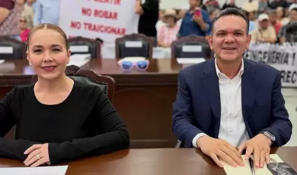 Elizabeth Montoya Ojeda y Sergio Torres F�lix