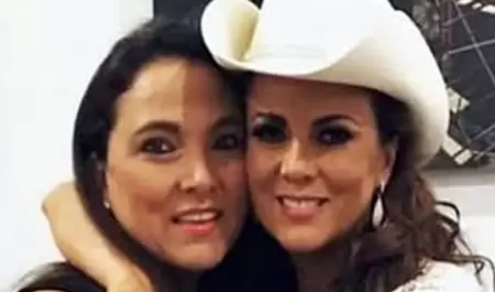 Edith M�rquez, Lily M�rquez