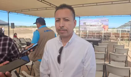 Sa�l Delgado Escalante, jefe de Fomento Agropecuario