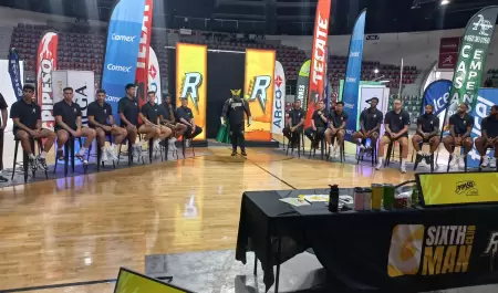 Rayos de Hermosillo presentaron a los nuevos jugadores que competir�n en la Ciba