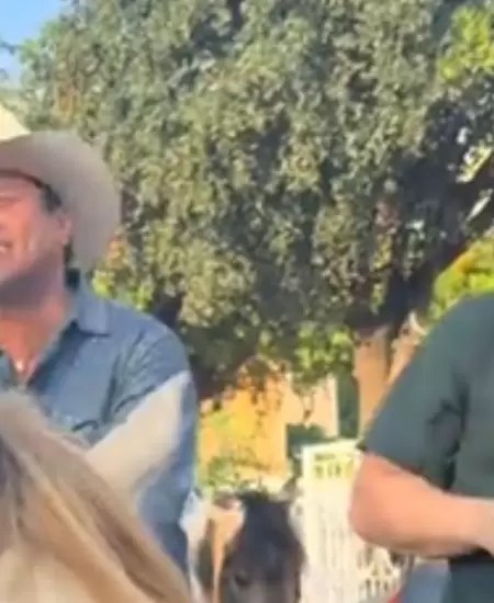 Juli�n �lvarez, Alfredo Olivas