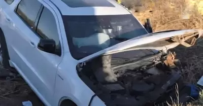 Camioneta donde viajaba Adolfo Salazar Razo