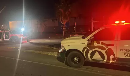 Incendio en Sam�s Club del Cado del R�o en Hermosillo