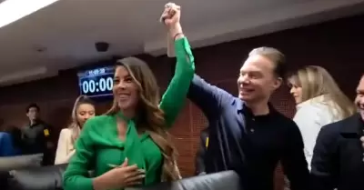 Manuel Velasco destap� a la senadora Ruth Gonz�lez Silva como pr�xima candidata