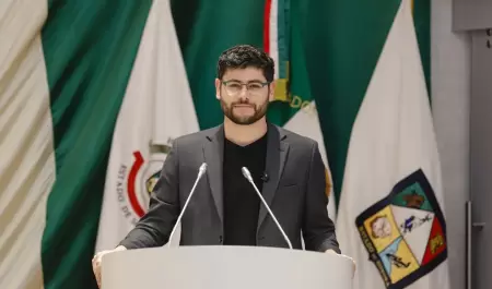 Juan Pablo Aren�var