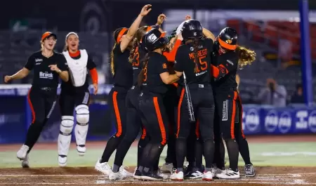 Naranjeros Softbol Femenil