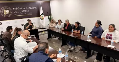 Reuni�n del fiscal Gustavo Salas con madres buscadoras