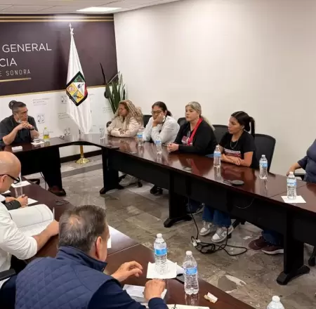 Reuni�n del fiscal Gustavo Salas con madres buscadoras