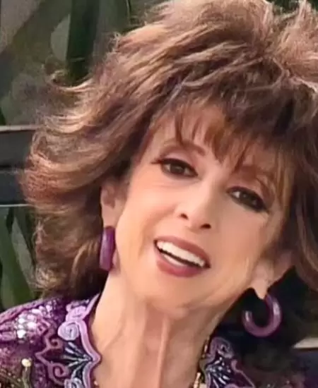 Mar�a Elena Salda�a