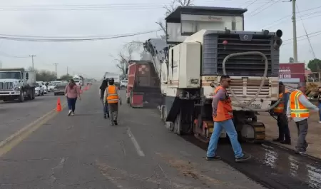 Modernizaci�n de carretera a Bah�a de Kino