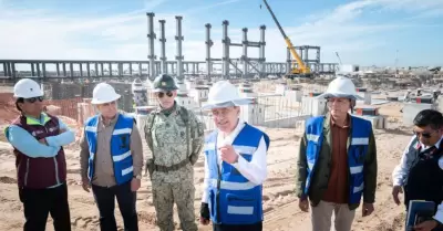 Hospital del IMSS en SLRC