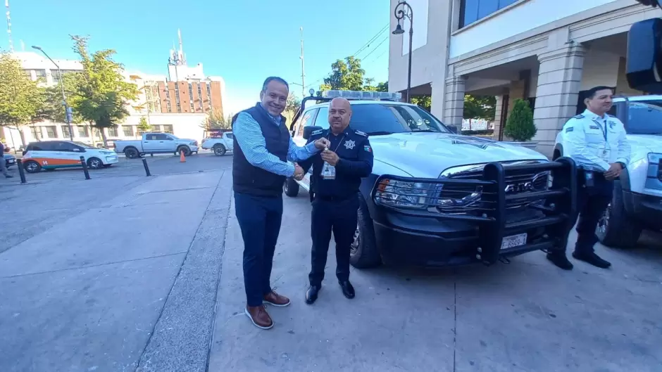 Entrega de veh�culos, uniformes y equipamiento a la Polic�a Municipal de Hermosillo