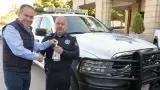 Antonio Astiazar�n en entrega de equipamiento a la Polic�a Municipal