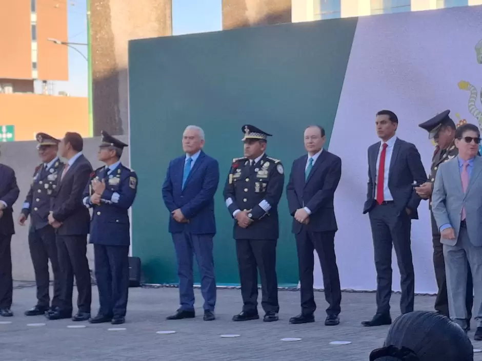 Ceremonia por el Día de La Bandera