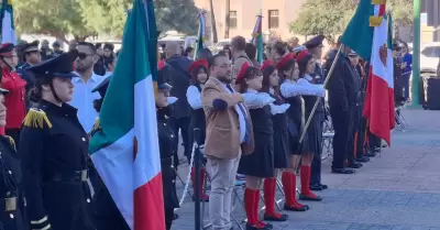 Ceremonia por el D�a de la Bandera