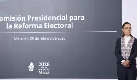 Presenta Claudia Sheinbaum la reforma electoral
