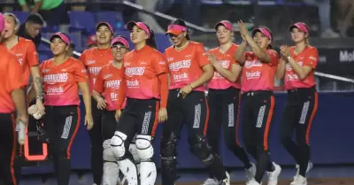 Naranjeros Sotfbol Femenil
