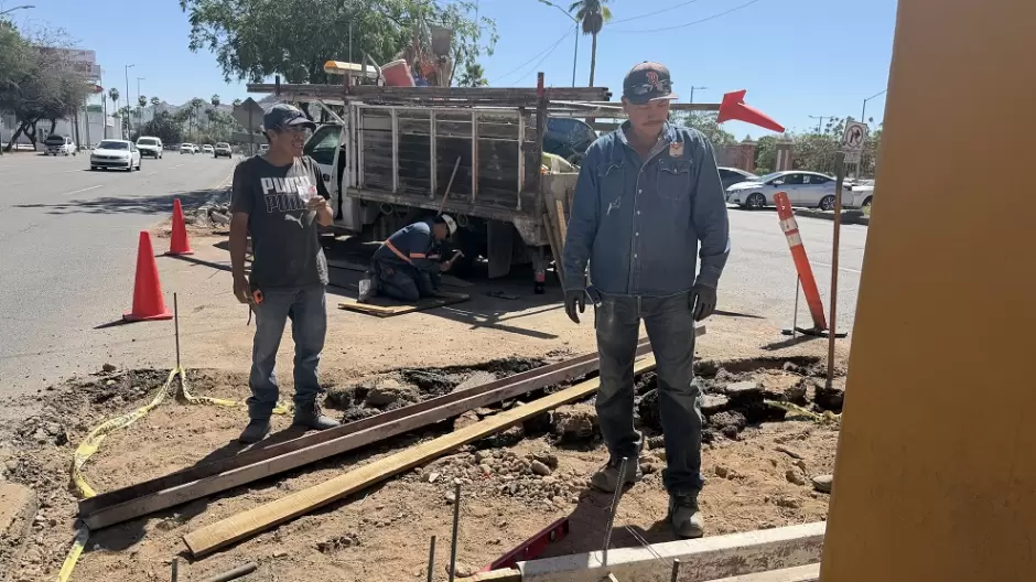 Cruce peatonal ubicado frente a la Universidad de Sonora.