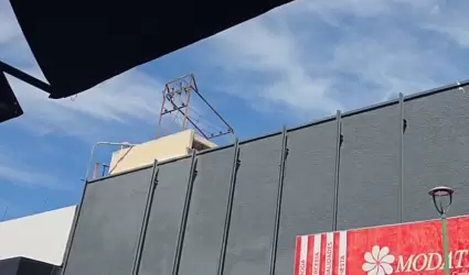 Incidente con transformador en comercio del Centro de Hermosillo