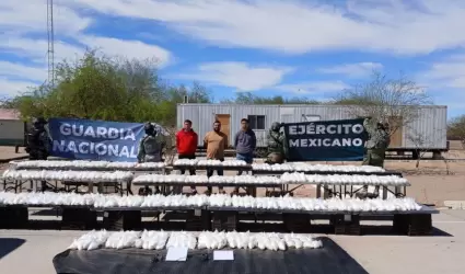 Aseguran m�s de media tonelada de cristal en puesto militar de Cucapah