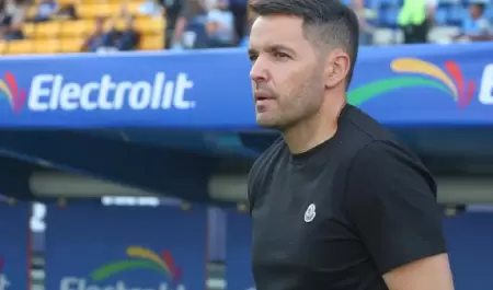 Larcam�n quiere a Cruz Azul "implacable"