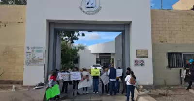 Bloqueo de acceso a juzgados en Hermosillo