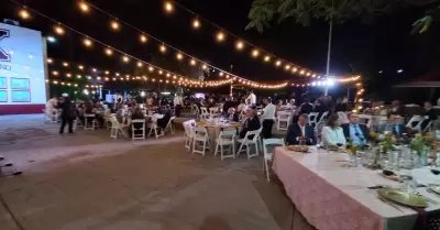 Celebraci�n del 40 aniversario de la Universidad Kino.