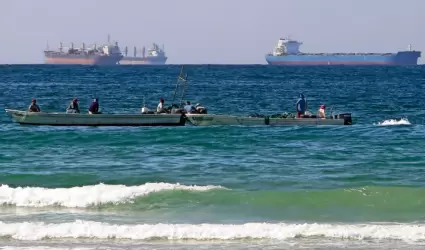 Trump pide flota internacional para asegurar el estrecho de Ormuz