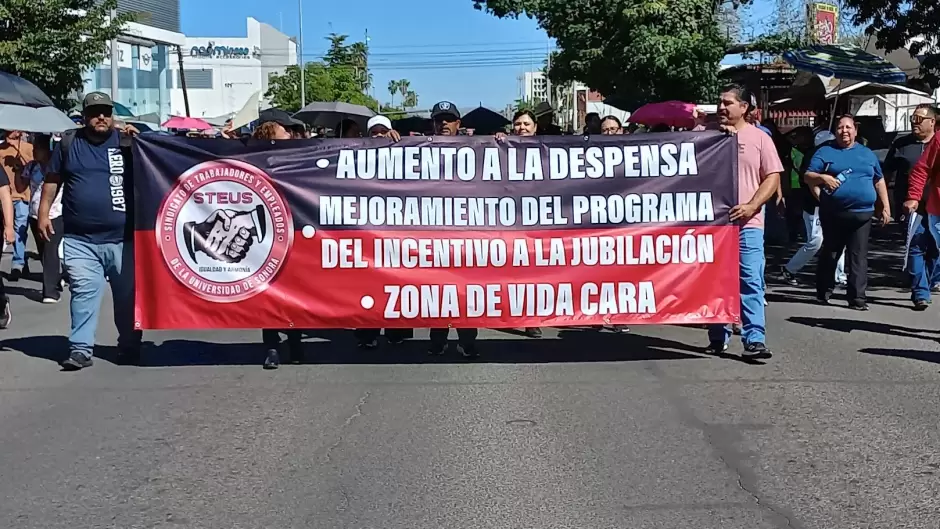 Marcha de sindicatos de la Unison