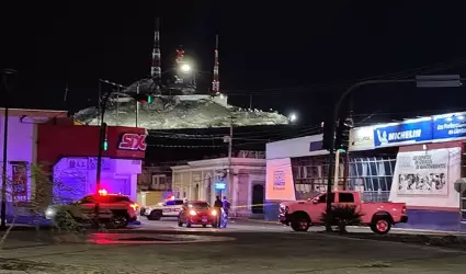 Disparan a un automovilista mientras hac�a alto en sem�foro