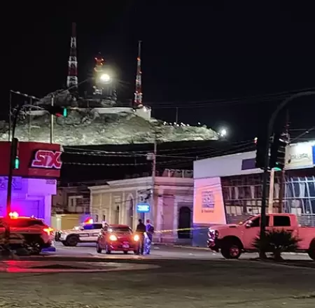 Disparan a un automovilista mientras hac�a alto en sem�foro